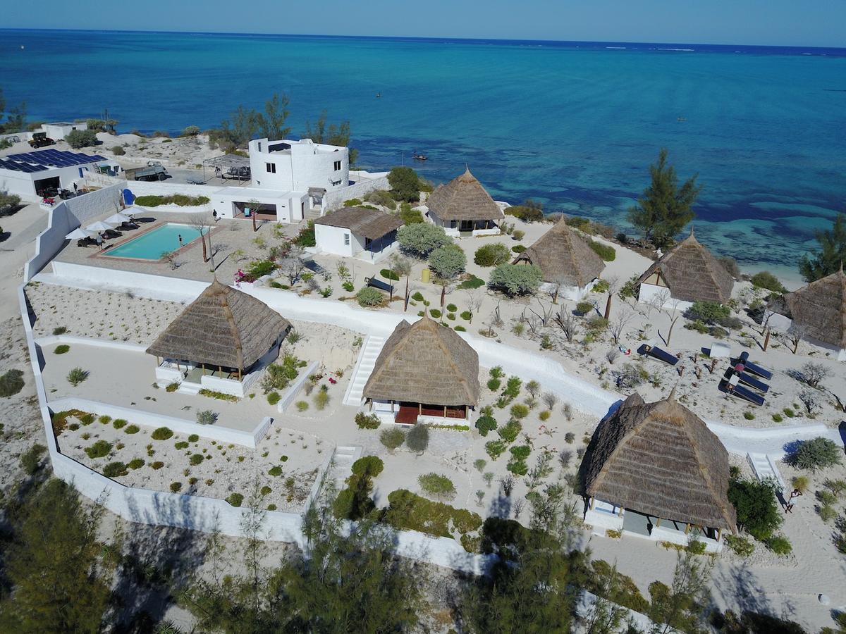Salary Bay Hotel Tsifota Buitenkant foto